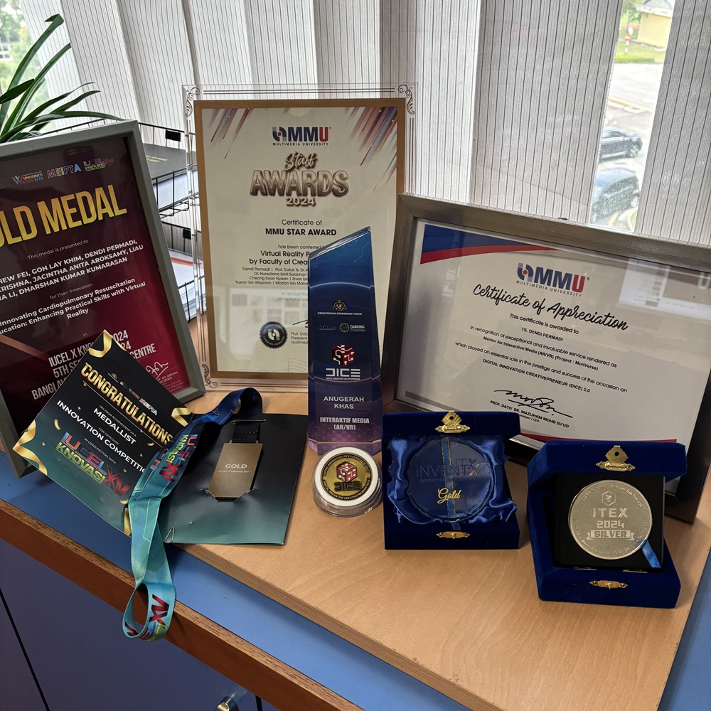 Award1 Image