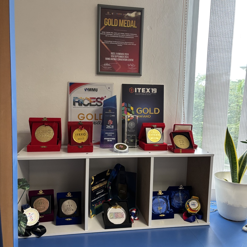 Award2 Image